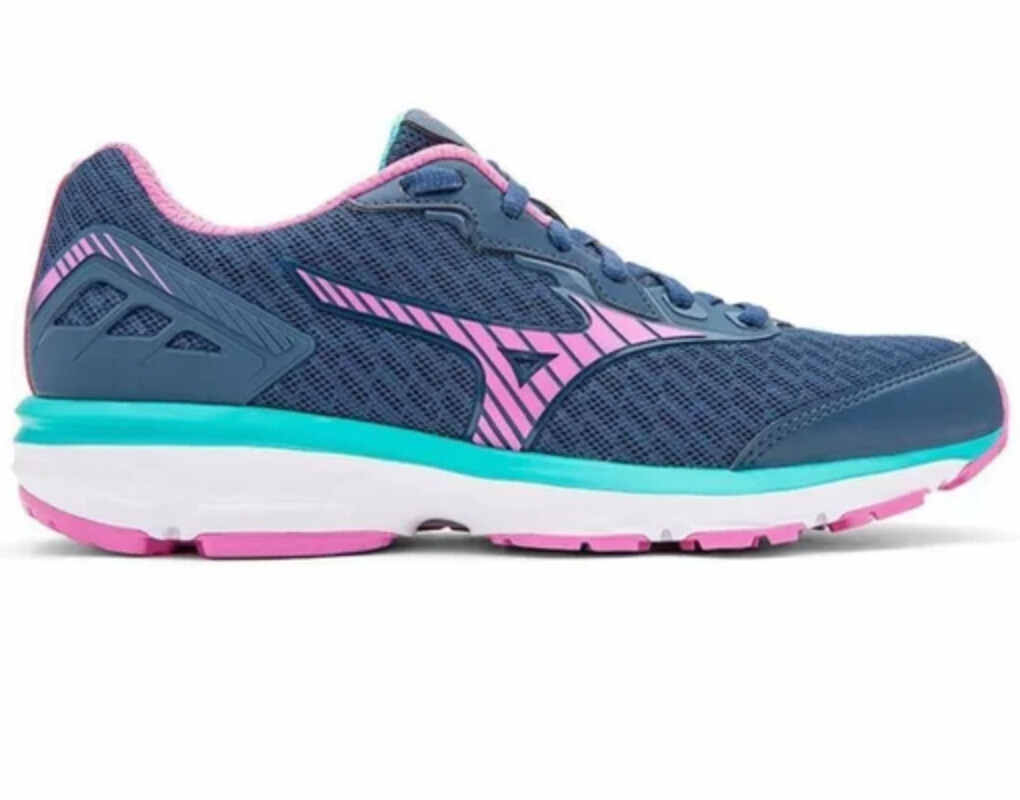 Mizuno Brave 4